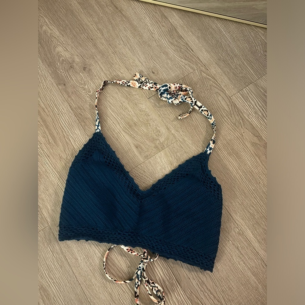 Knit/crochet bikini/crop top size D/DD